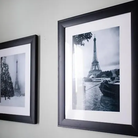 Special! 500m To Eiffel Tower: Duplex With Terrace Lägenhet *