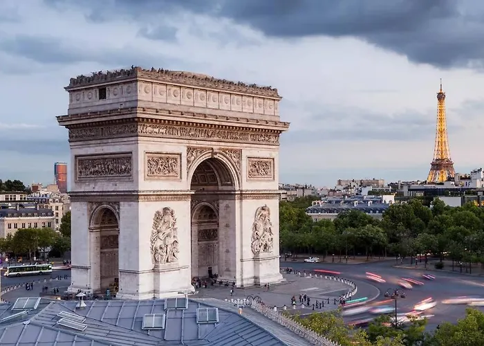Special! 500m To Eiffel Tower: Duplex With Terrace * Παρίσι